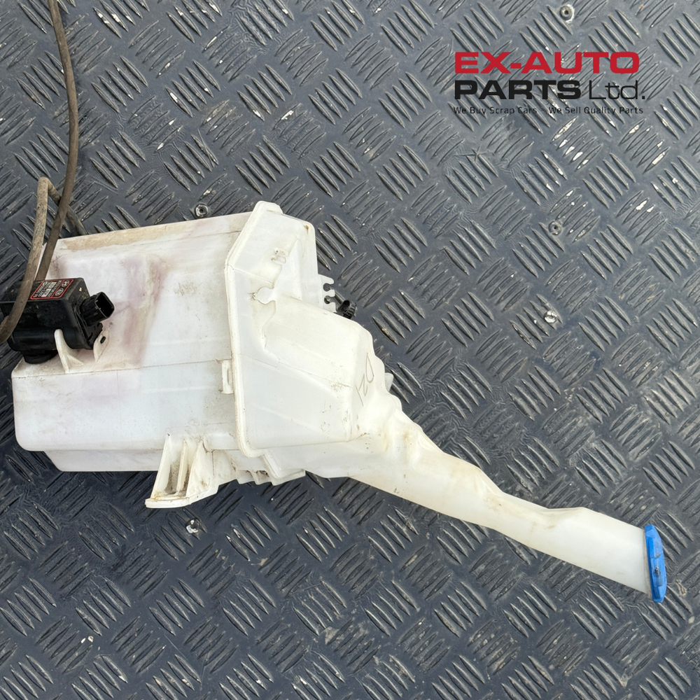 Hyundai i20 2011 Windscreen Washer Fluid Reservoir Bottle Tank