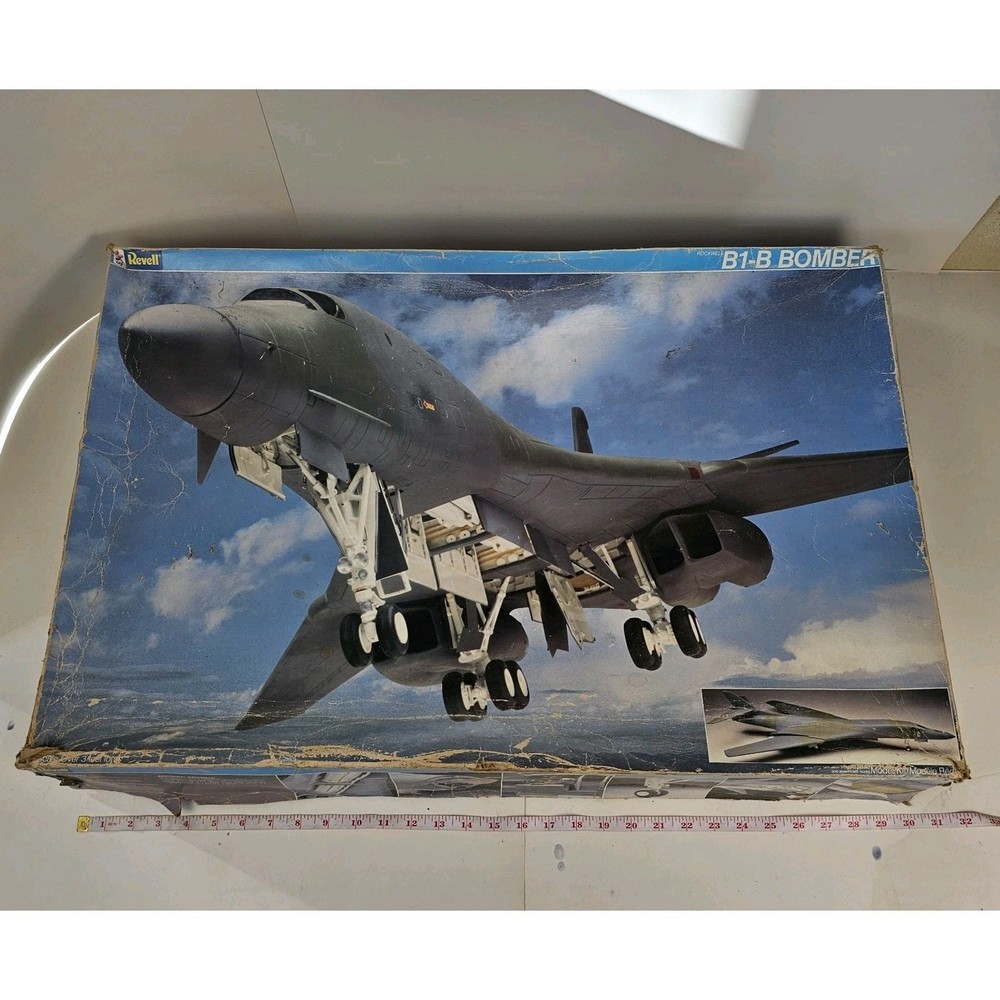 1985 Revell 1/48 Rockwell B1-B Bomber Aircraft Model Kit #4900