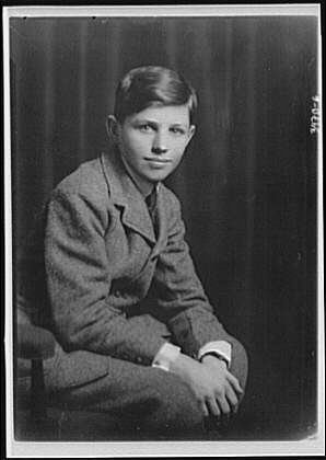 Photo:Mrs., Paul, Foley, portrait photograph, son of
