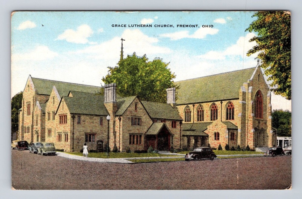 Fremont OH-Ohio, Grace Lutheran Church, 1940's Cars, Vintage Postcard