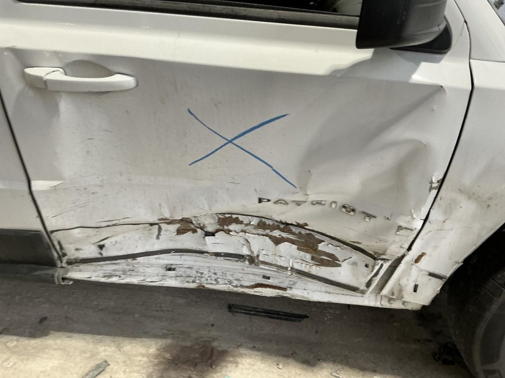 07-17 Jeep Patriot Power Window Regulator Passenger Front 4881787