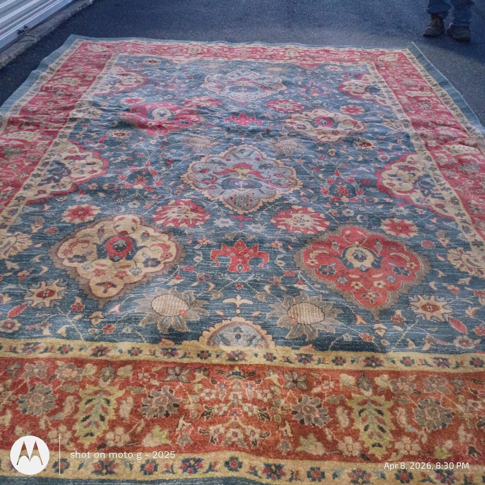 Safavieh Handmade 100% Wool Area Rug 9x12 ft Traditional Blue Red Beige