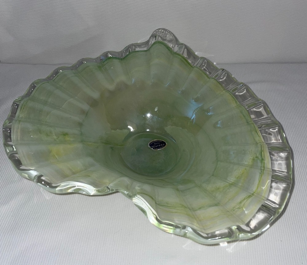 Lavorazione Arte Murano Italy Heart Shaped Green To Clear Bowl 11x3 Inches High