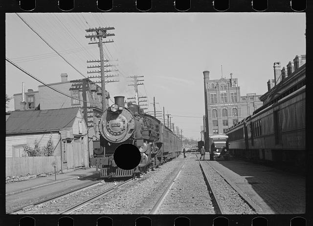 Photo:Railroad Steam Locomotive 1930s Street Scene Freight Train