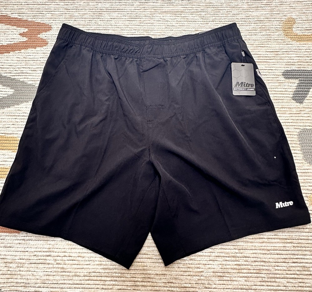 Mitre Men’s Shorts Different League 7” Inseam Size Medium Carbon