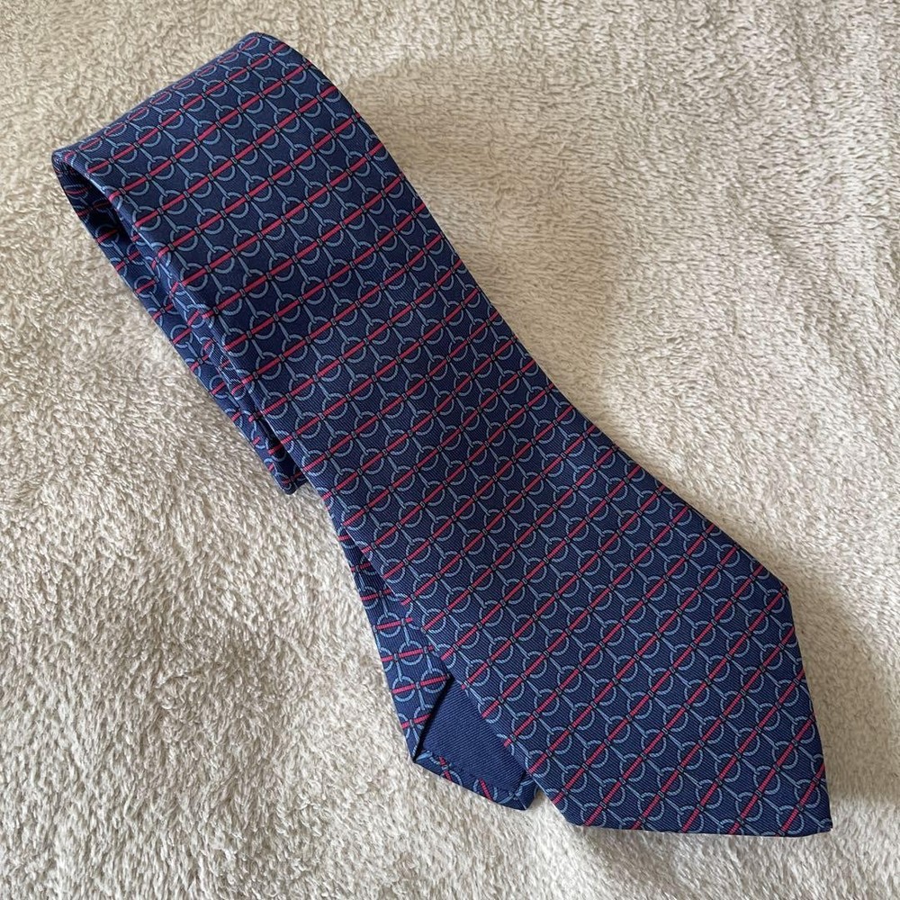 HERMES Navy Red Geometric Silk Tie for Men Made in France