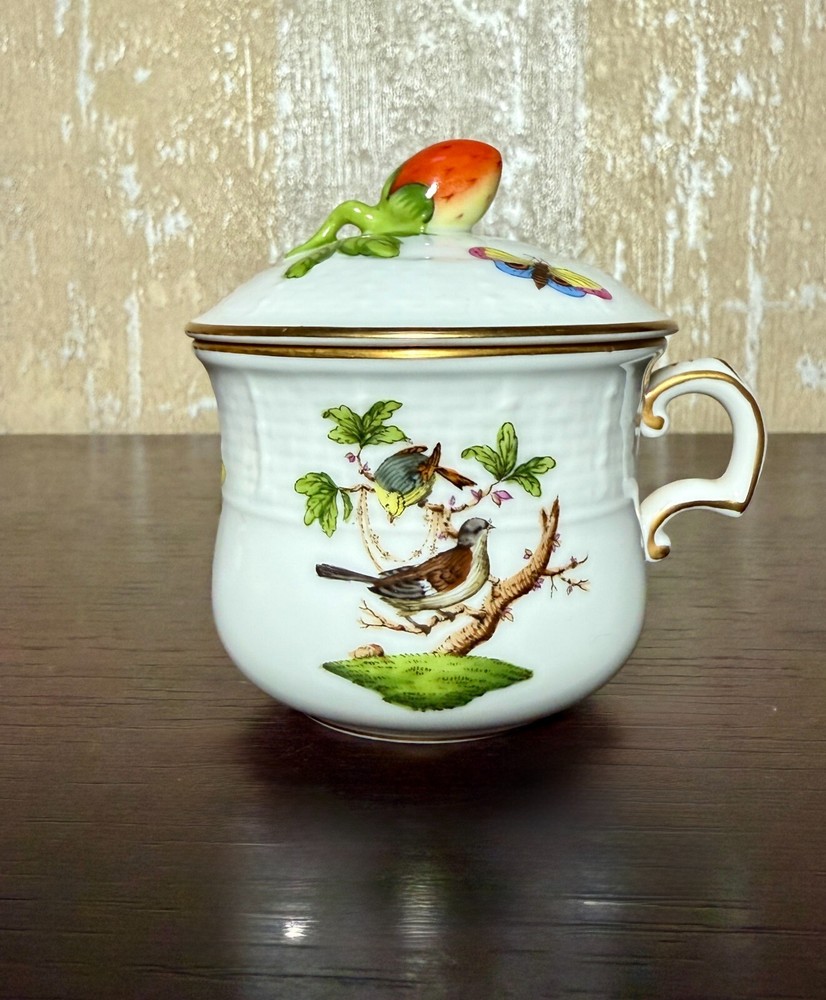 Herend Rothschild Bird Pot De Creme & Lid #739/RO Strawberry Finial