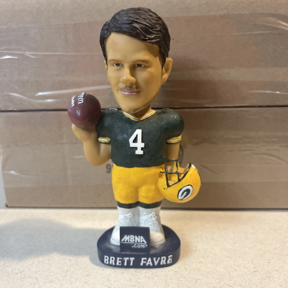 2002-2003 Green Bay Packers Brett Favre MBNA NFL Bobblehead SGA Promo