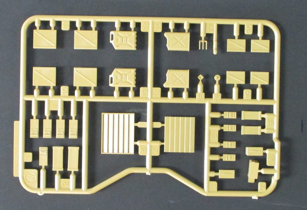 Tamiya 1/35 Scale M113A2 Desert Version - Parts Tree W from Kit No. 35265