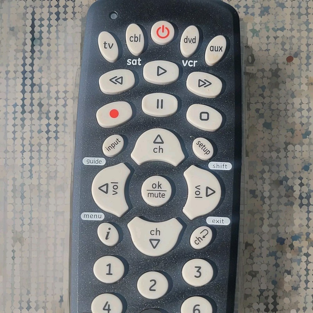 GE Universal 4 Device Remote