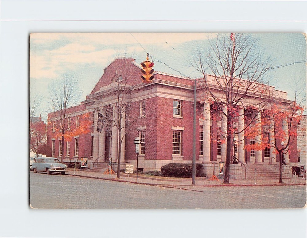 Postcard Winchester Post Office Winchester Virginia USA