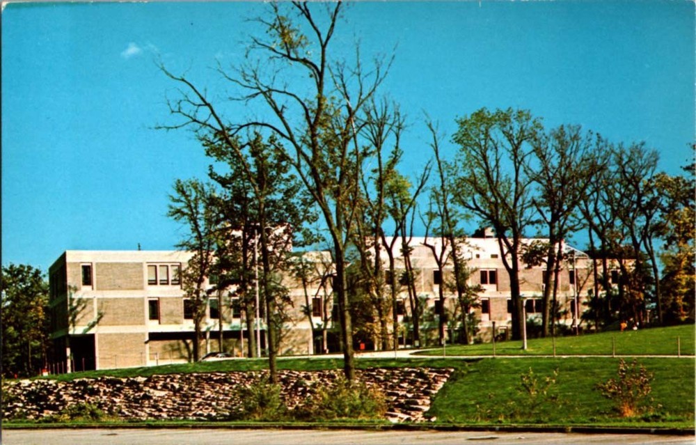 Dekalb Illinois IL : SCHOOL SCENE m/14 BD4774