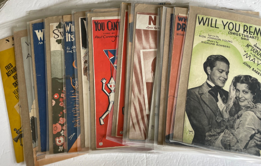 SH-19 Vintage Piano Sheet Music lot of 27 great tunes from the  20's 30's 40's
