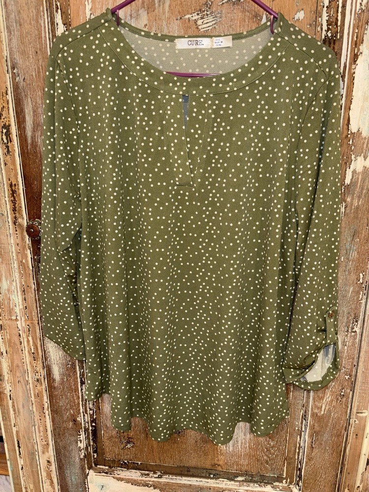 Chic Olive Green Polka Dot Womens Top Size 2XL Casual Comfort Fit