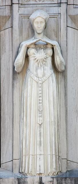 Photo:Birmingham Alabama 2010 Alabama Power Co Building Detail Statue
