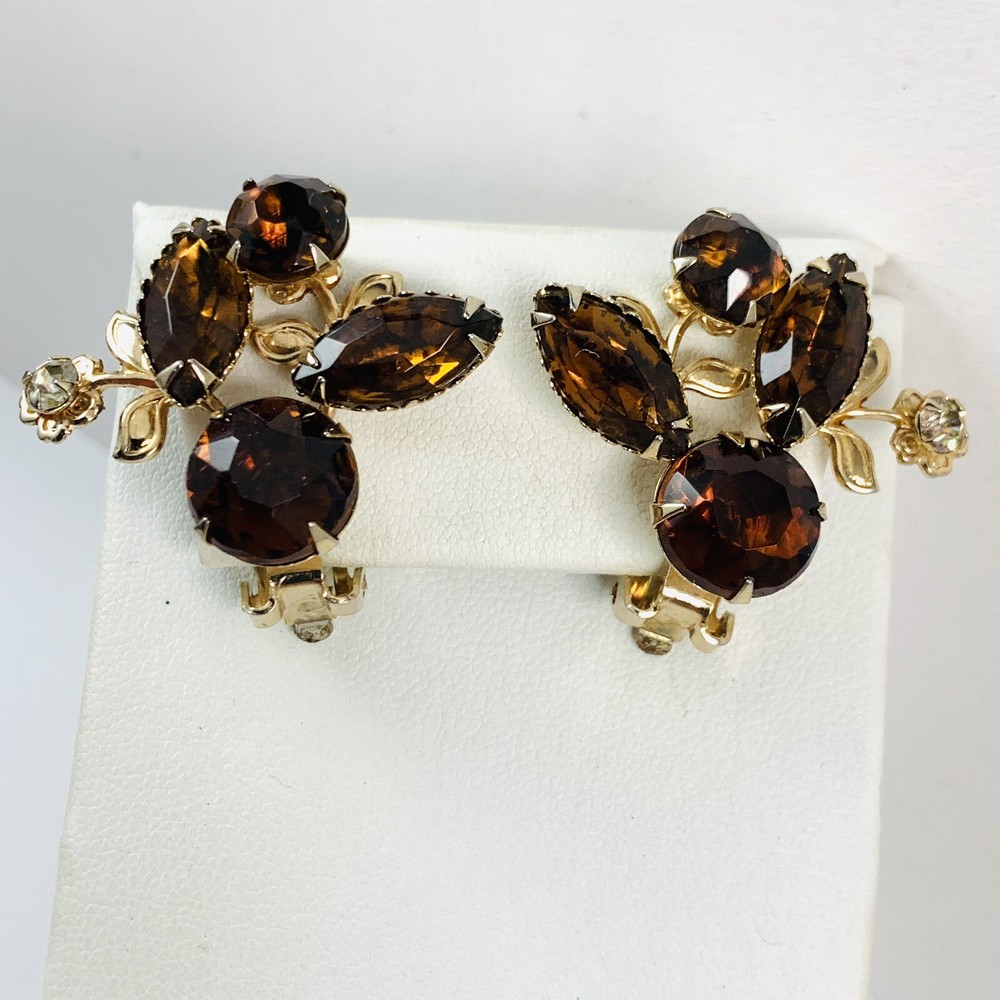 Vintage Brown Root Beer Rhinestone Gold Tone Clip on Earrings