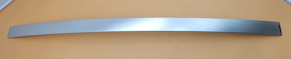 Genuine Refrigerator Whirlpool Door Handle Part#W11101977