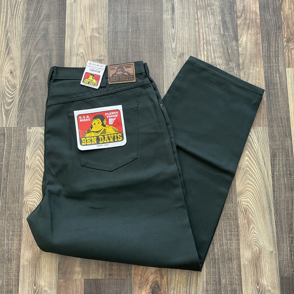 Ben Davis 615 Pants Vintage DEAD STOCK Green olive  50/50 Blend Men W44 L30