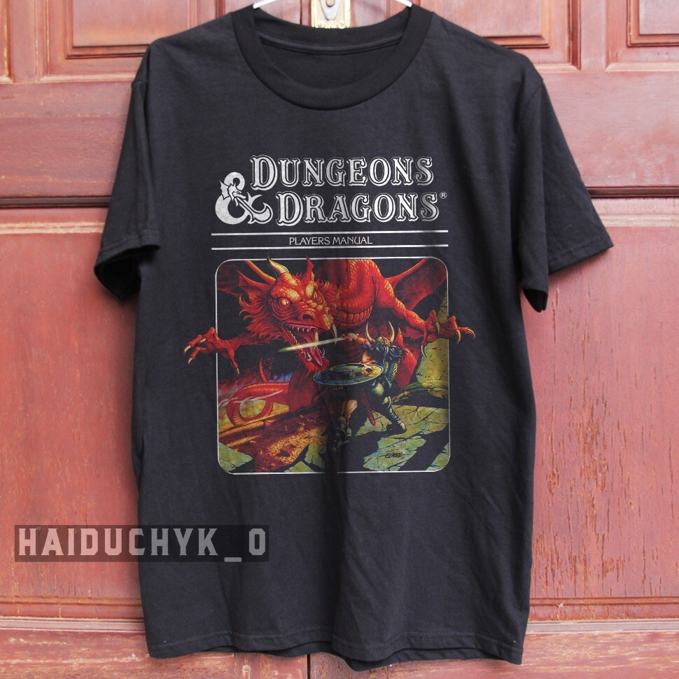 Dungeons & Dragons Players Manua Retro Unisex Black T-shirt - Free Shipping
