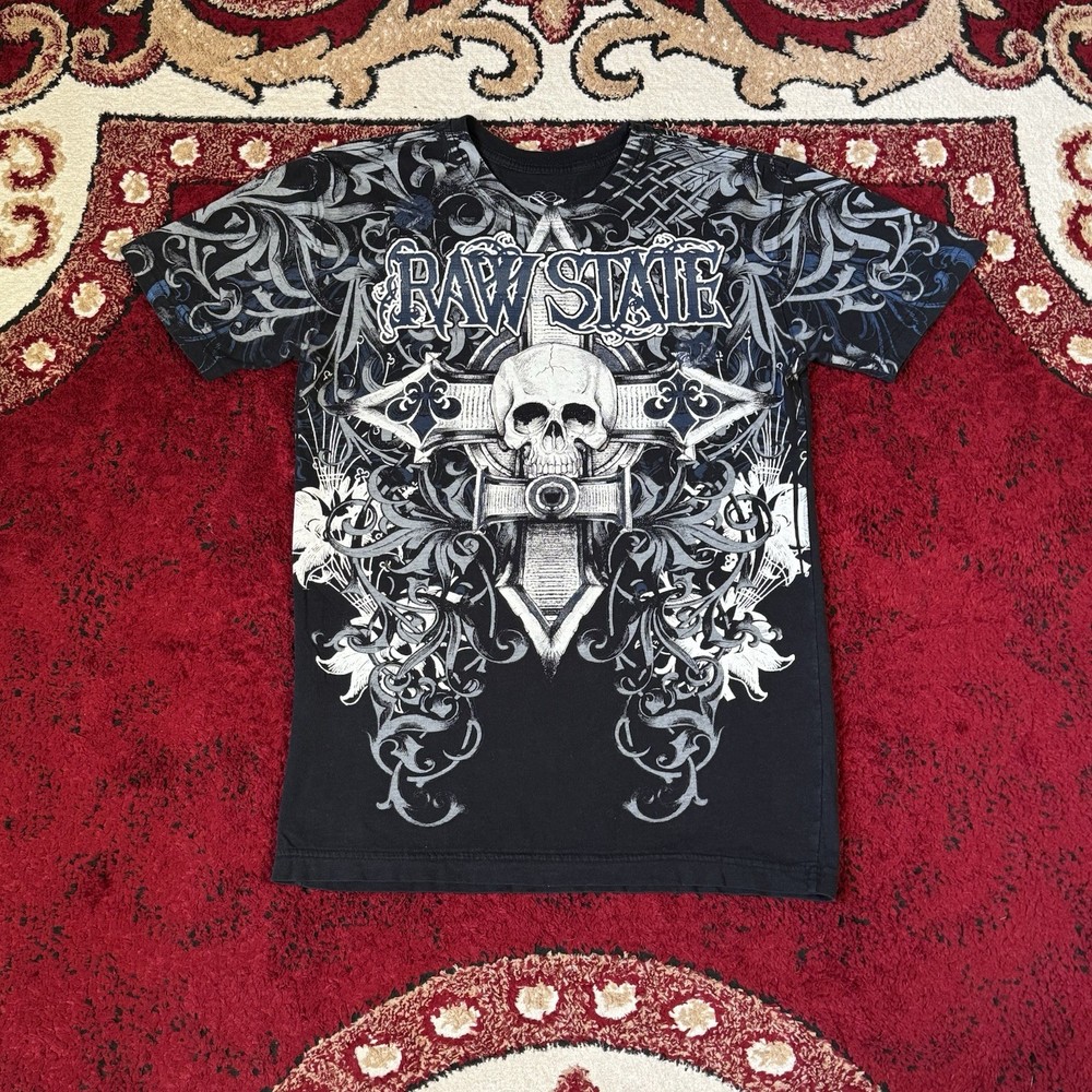 Vintage Y2K Raw State AOP Tribal Skull Cross Gothic Grunge T Shirt Size M