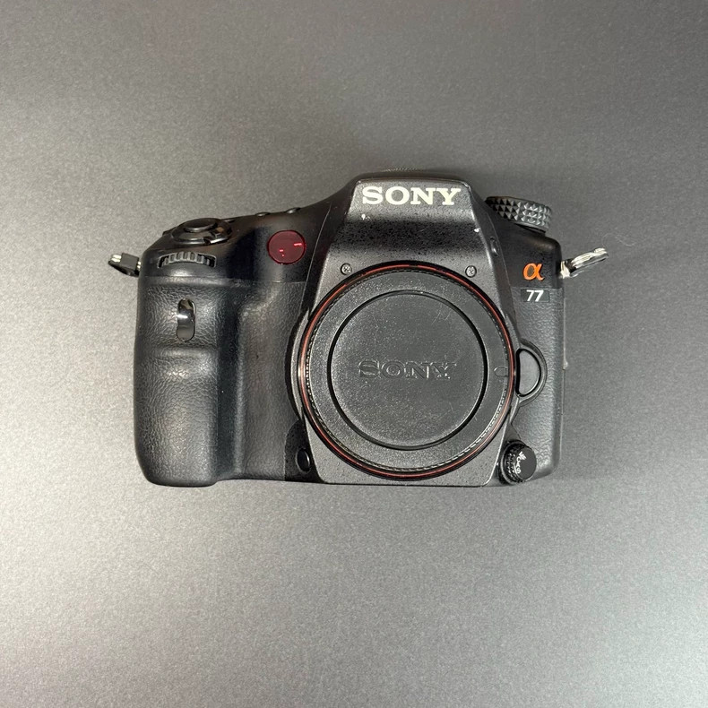 Sony Alpha  a77 SLT-A77V SLT-A77 Digital SLR Camera Body Only English