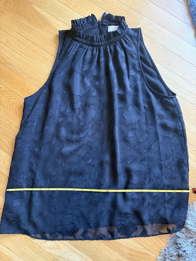 Michael Kors Sleeveless women’s Size Large Shirt