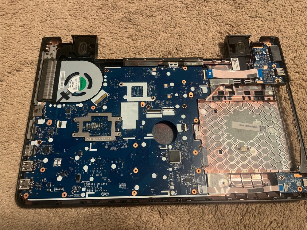 Lenovo ThinkPad E560 15.6