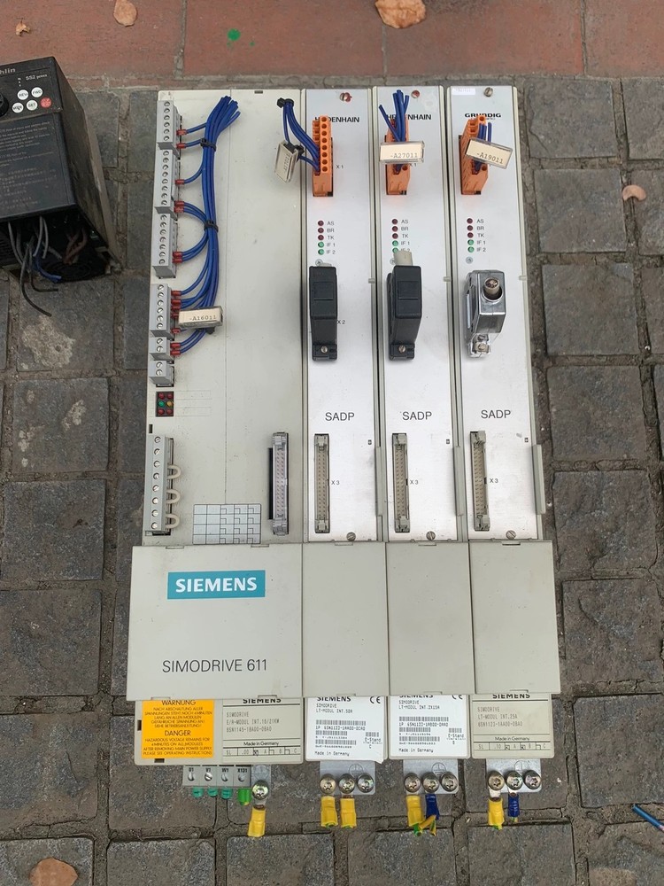New SIEMENS 6SN1123-1AB00-0CA0 SIMODRIVE 611 Power Module In Stock