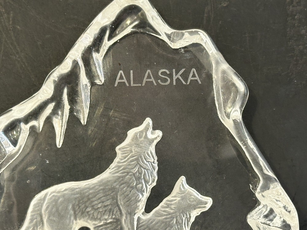 Etched Glass Wolves Alaska Paperweight 3-1/2”