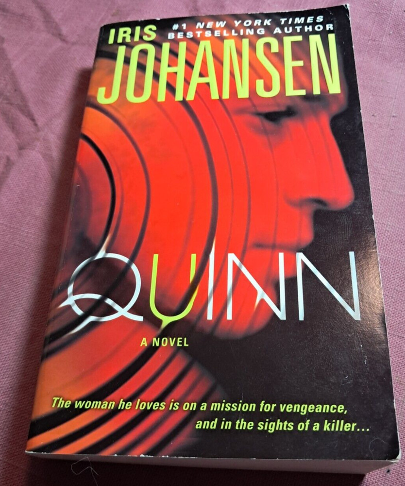 Iris Johansen Quinn Eve Duncan Joe Quinn thriller Suspense mystery 3rd pb 2011
