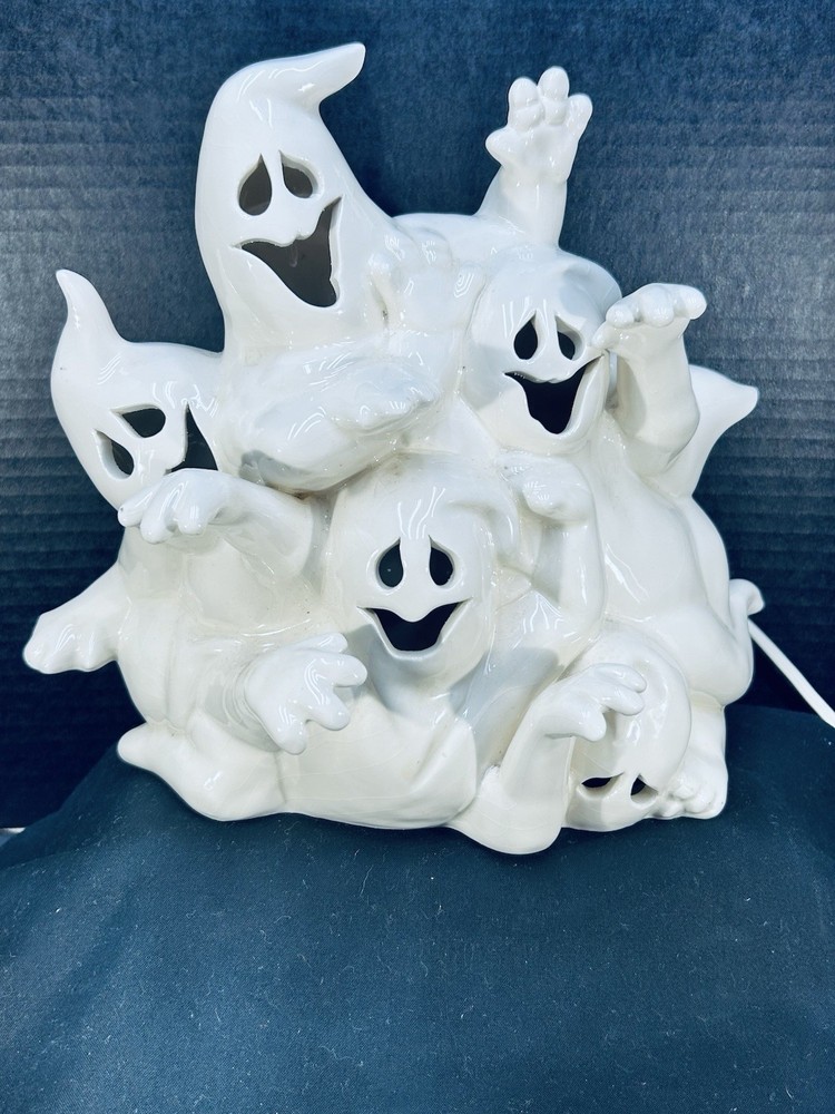 Halloween Ghost Decor Light Up Cluster of Ghosts Ceramic Decoration Works READ