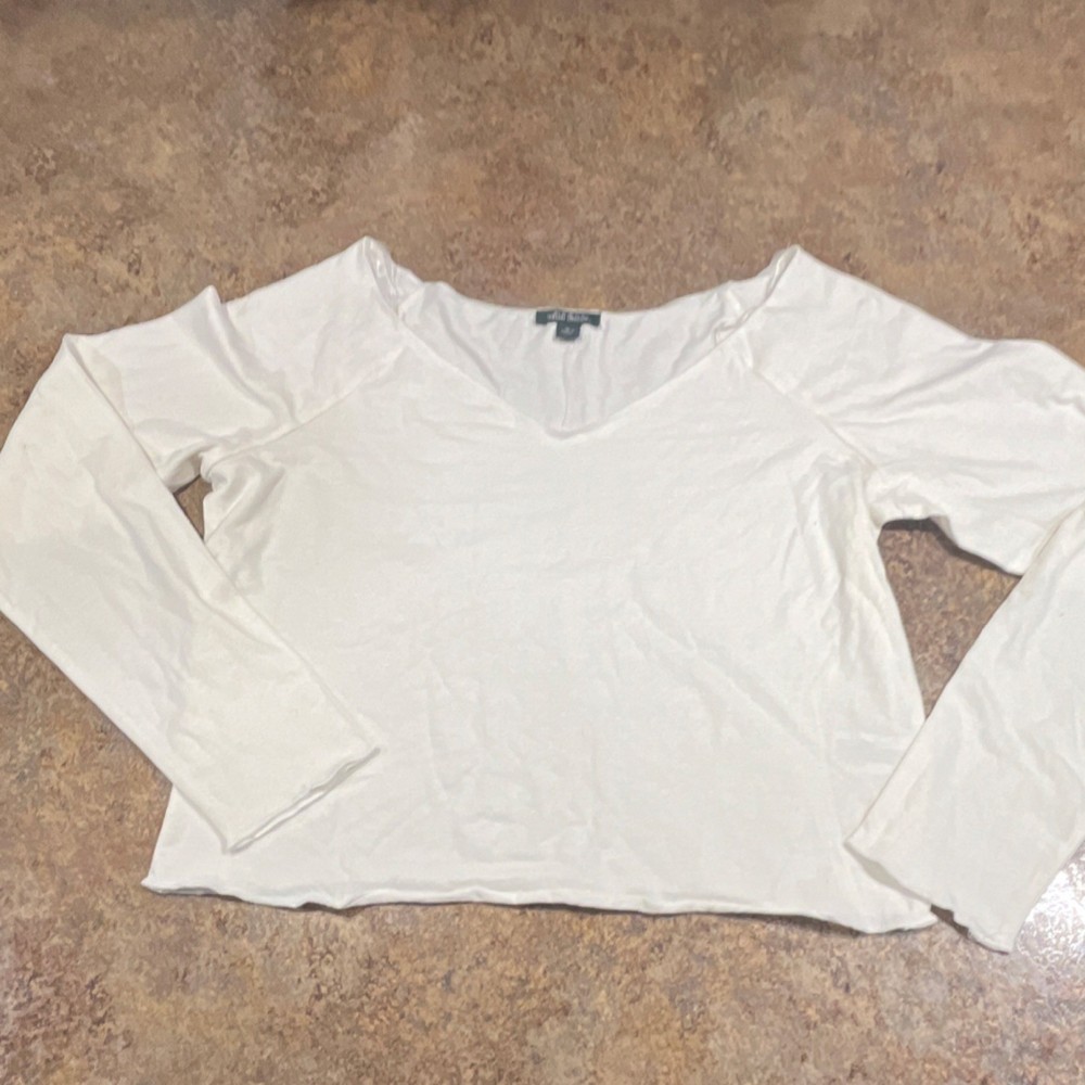 Wild Fable White Cropped V-Neck Long Sleeve T-Shirt Women's Regular Size XL