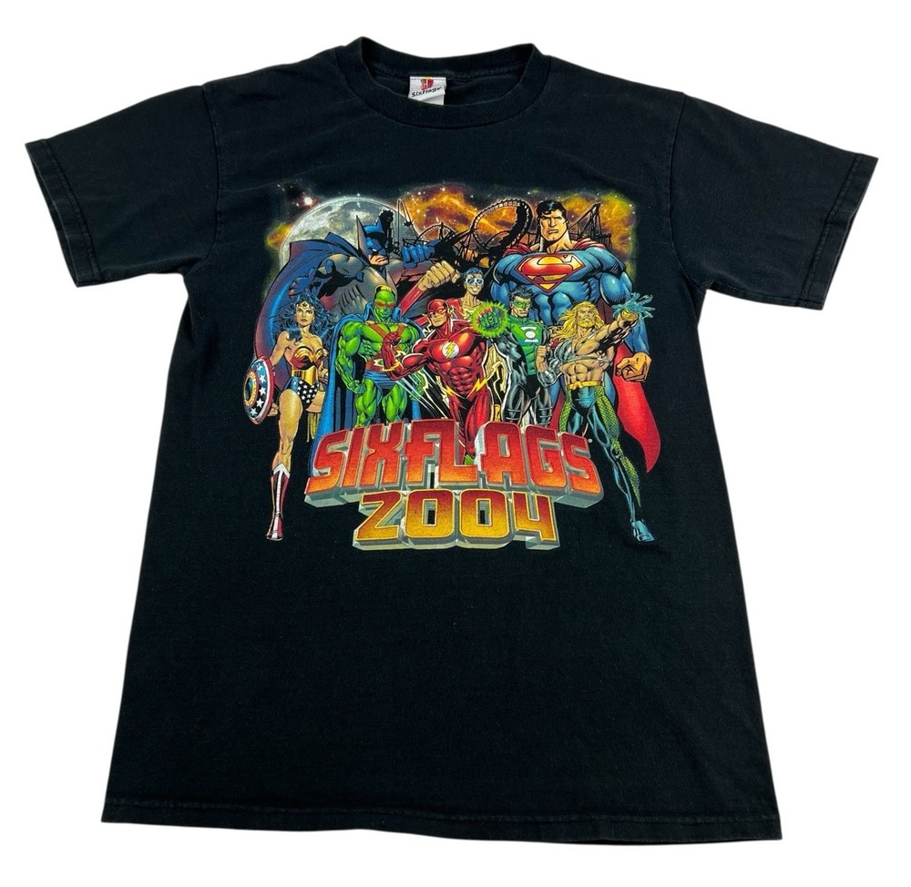 Vintage Y2K Six Flags Shirt Mens Size Small Black Superman Batman DC Comics 2004