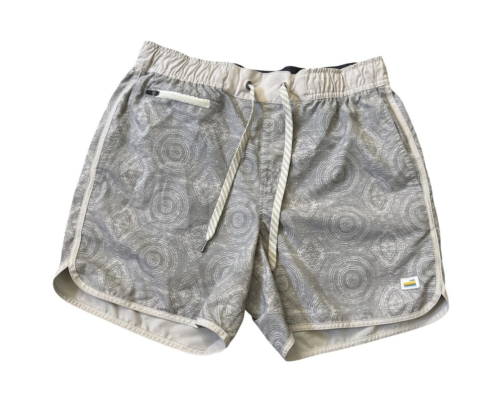 Vuori Men’s Banks Shorts Inseam 5” Platinum Fresco Size SMALL