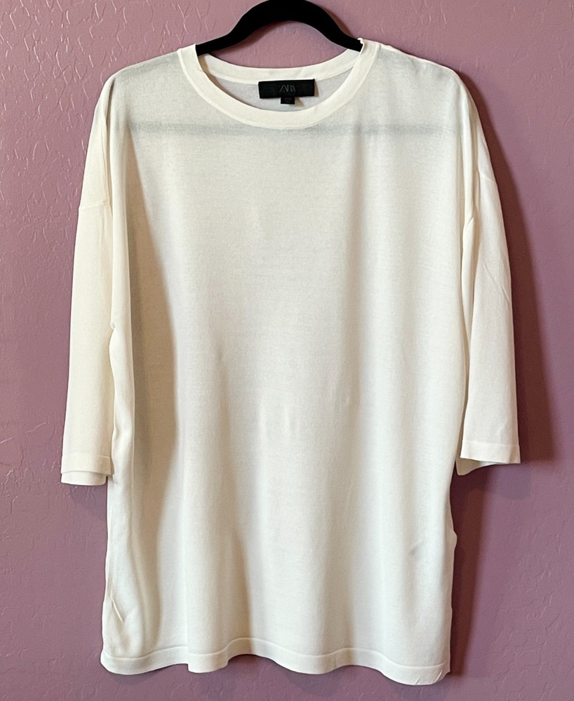 Zara Crew Neck Elbow-Length Sleeves Oversized White T-Shirt- Women's- S
