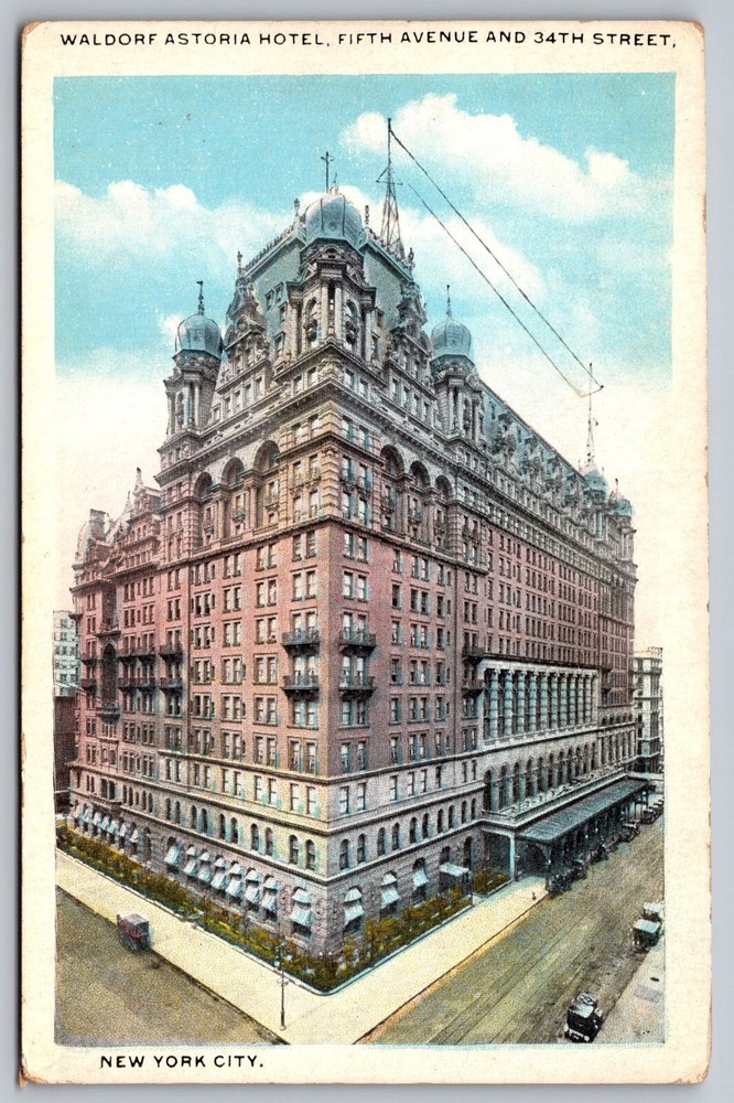 Waldorf Astoria Hotel Fifth Avenue and 34th Street NYC postcard  (A)
