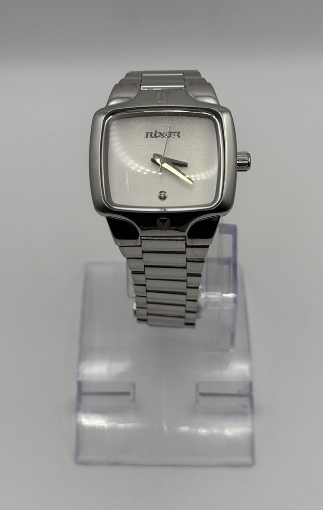 Nixon Vip Pass The Small Player S-Steel Silver Tone Wrist Watch New Battery