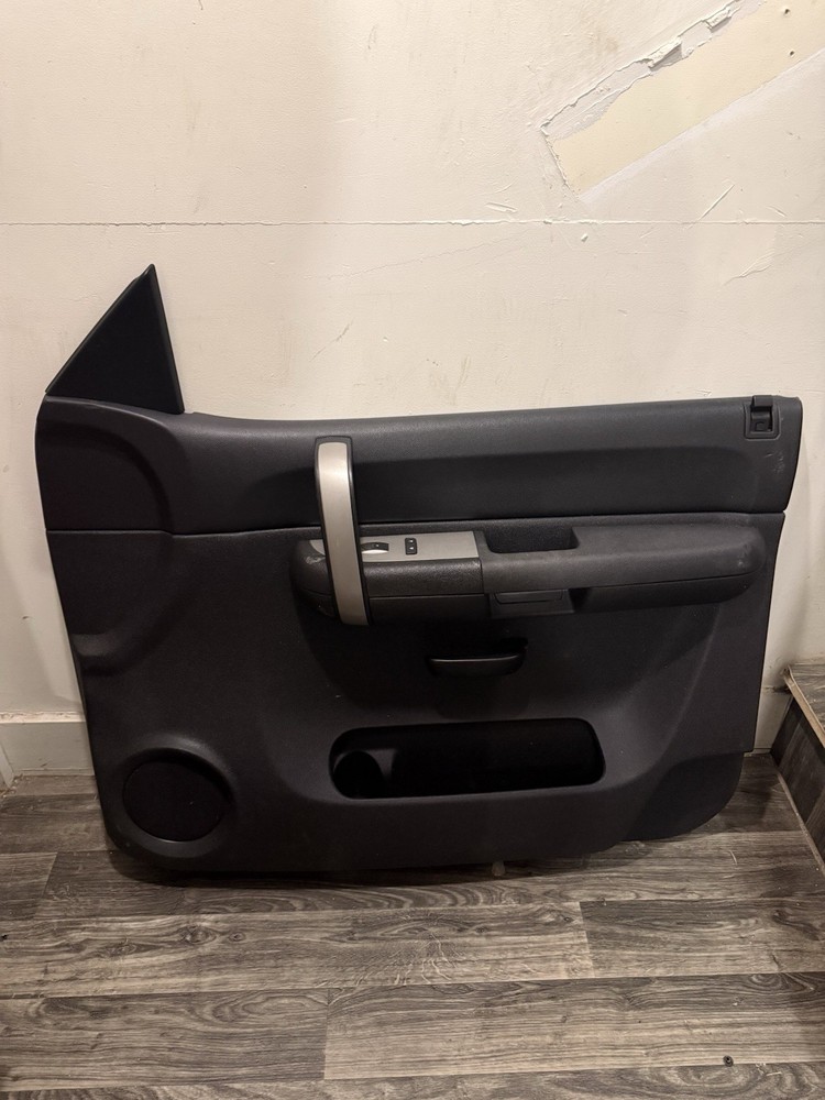 2007-2009 Chevy Silverado GMC Sierra Passenger Front Door Panel Ebony