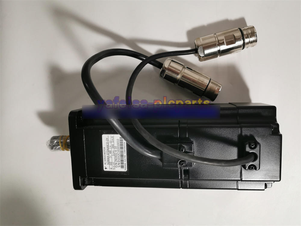 1Pcs  New Yaskawa Ac Servo Motor Sgmah-07Daa6Cd-Oy