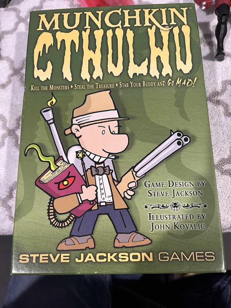 Steve Jackson Games : Munchkin Cthulhu - H.P. Lovecraft Card Game