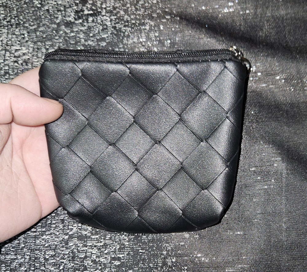 Black Faux Leather Coin Purse/ Pouch With Keychain BNIB