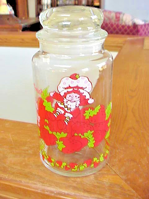 Vintage 1980 Anchor Hocking Strawberry Shortcake Glass Canister 
