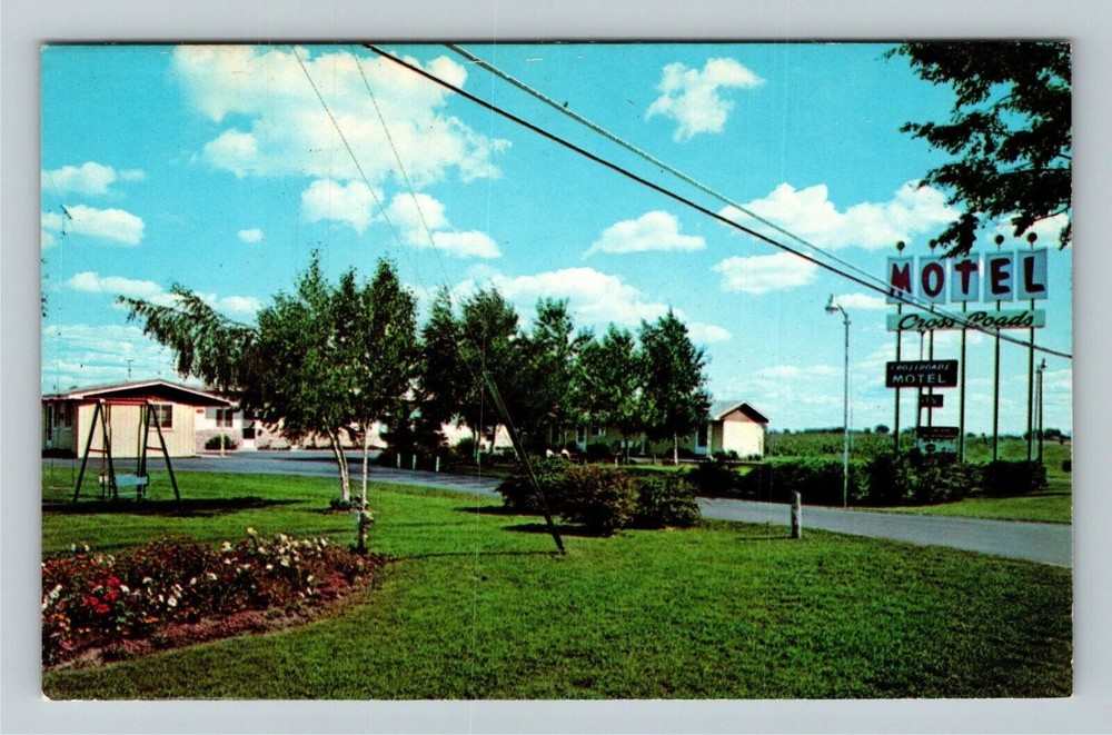 Clare MI-Michigan, Crossroads Motel, Vintage Postcard