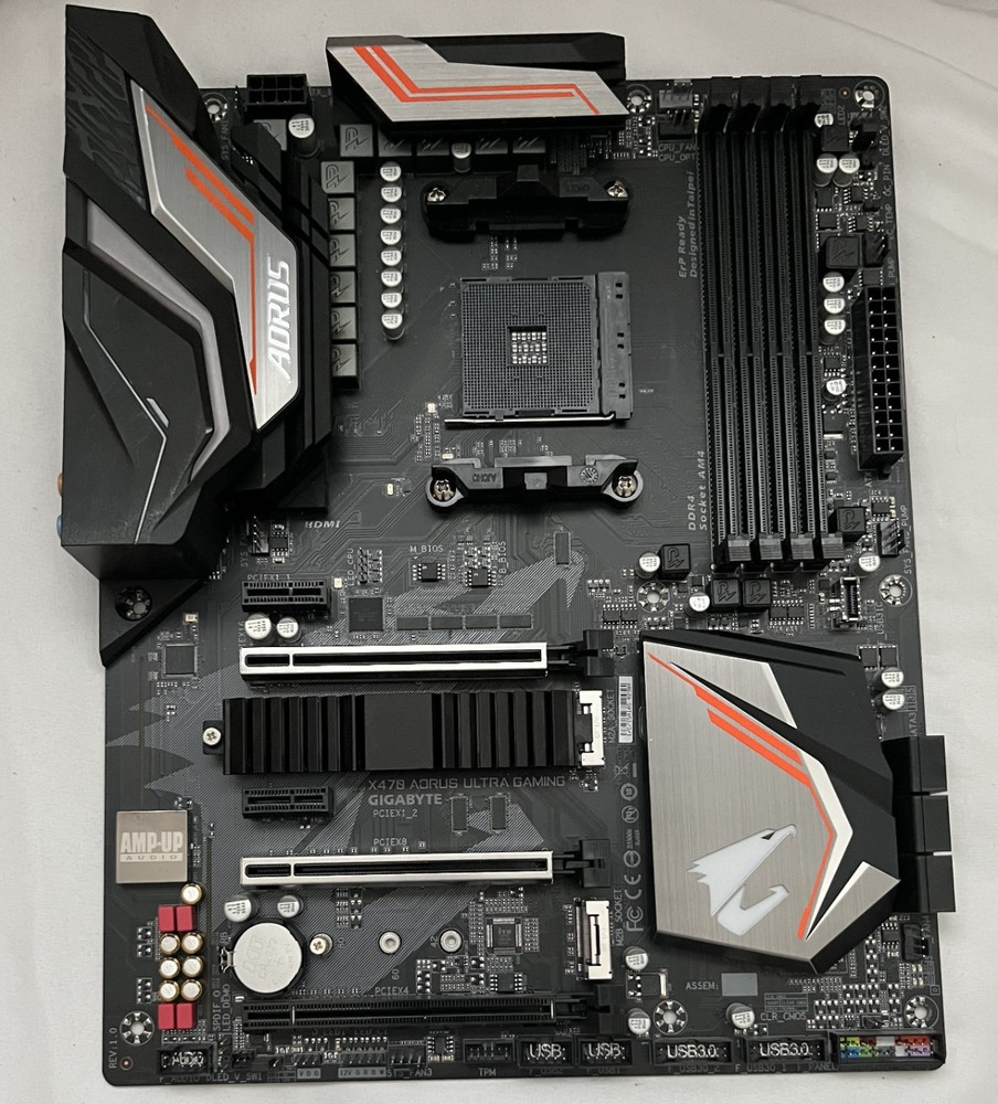 Gigabyte X470 Aorus Ultra Gaming AM4 ATX AMD DDR4 Motherboard