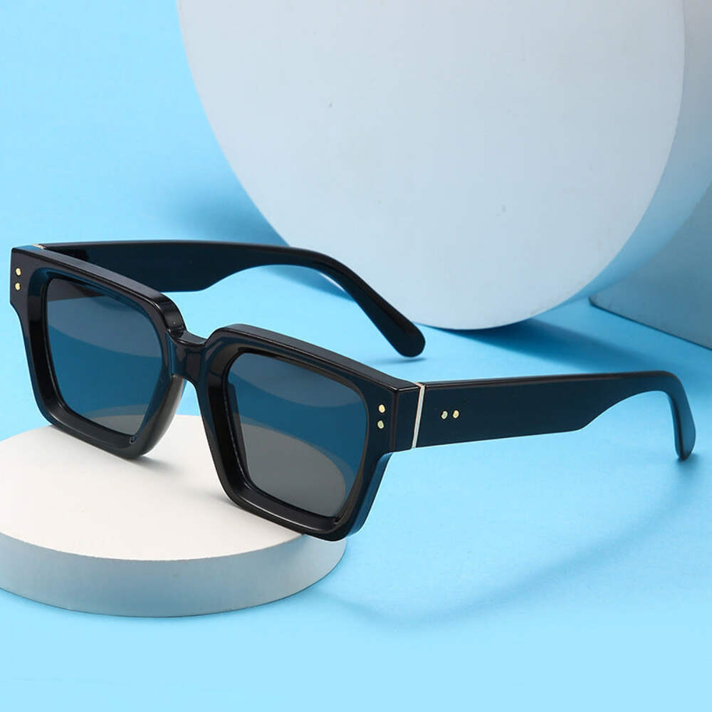 High-Grade Fashion Sunglasses for Sun Protection, Travel, Driving, and Everyday