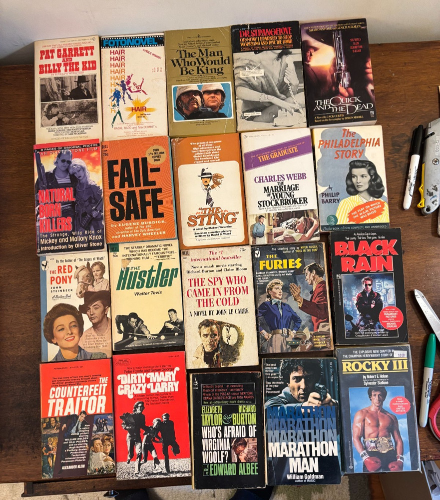 Lot 19 - 20 Movie tie-in paperbacks average VG 1940s-2000s see photos