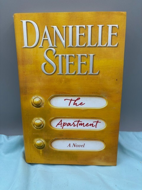 Danielle Steel: The Apartment 2016 First Edition Hardcover