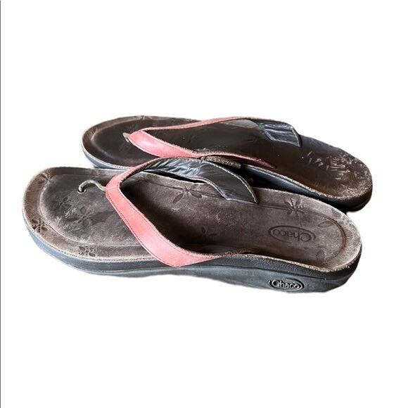 Chaco Lavacore Womens Leather Flip Flops Coral Size 8 Universal Fit