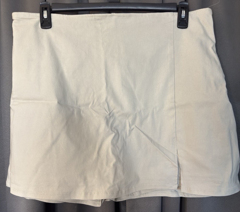 Womens Wild Fable Beige Skort Sz XXL Side Zip NWOT