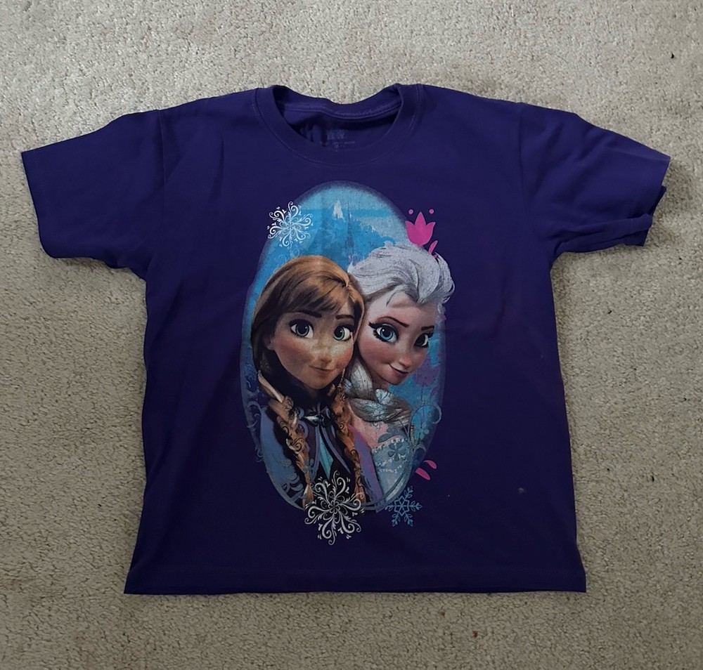 Disney Frozen: Anna & Elsa Girl’s T-Shirt Size Youth Medium